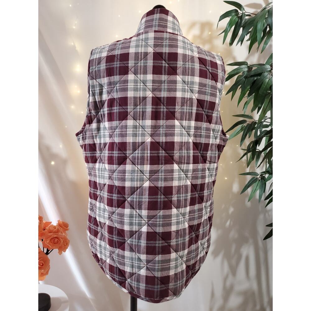 Maurices NWT Plaid Diamond Quilted Puffer Vest Womens Size XL Zip Pockets Layer - Picture 4 of 11